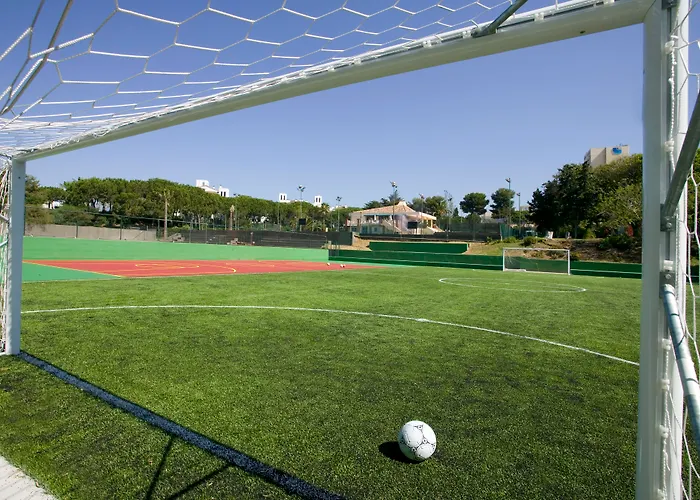 מלון The Oasis By Don Carlos (adults Only)