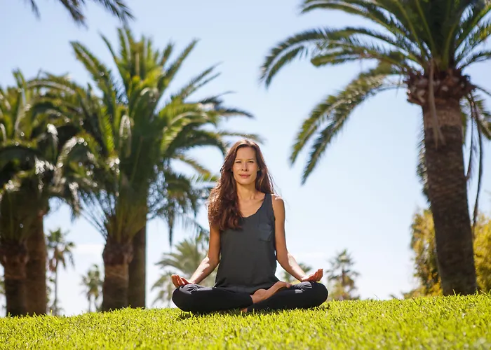 The Oasis By Don Carlos (adults Only) מלון 5*