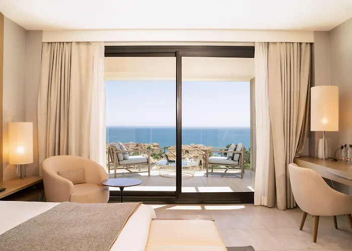 מלון The Oasis By Don Carlos (adults Only) 5*