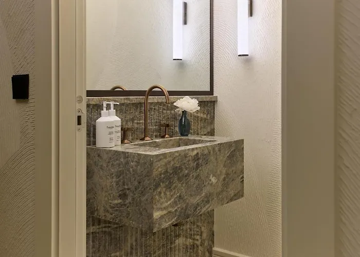 The Oasis By Don Carlos (adults Only) מלון מארבלה