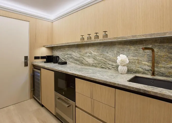 מלון The Oasis By Don Carlos (adults Only) 5*