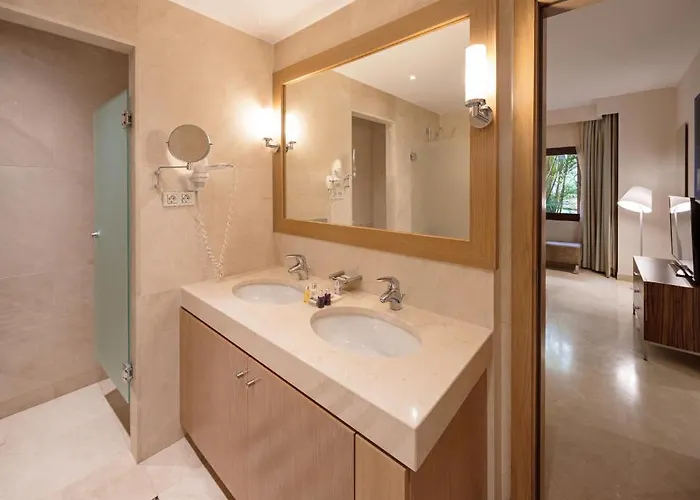 The Oasis By Don Carlos (adults Only) 5*