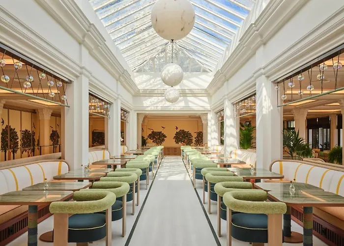 The Oasis By Don Carlos (adults Only) מארבלה