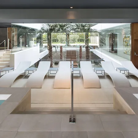 The Oasis By Don Carlos (adults Only) ماربيا