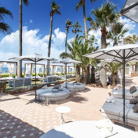 The Oasis By Don Carlos (adults Only) Μαρμπέλλα