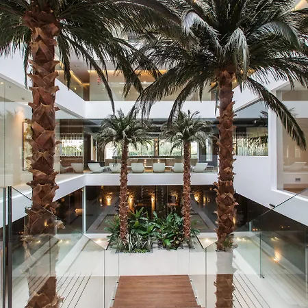 מלון The Oasis By Don Carlos (adults Only) מארבלה