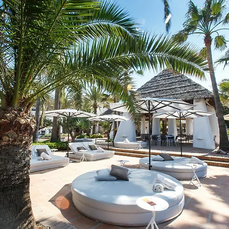The Oasis By Don Carlos (adults Only) מלון 5*