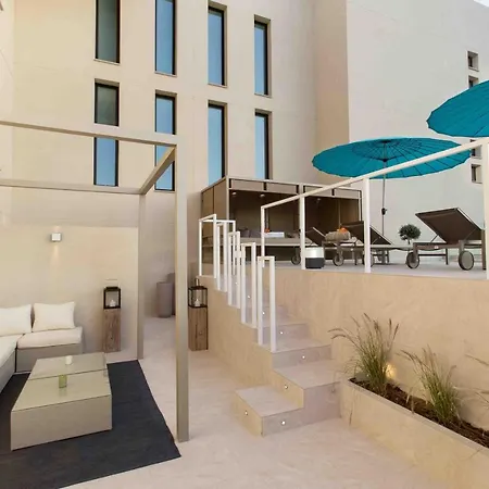 The Oasis By Don Carlos (adults Only) מלון